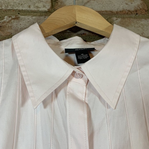 Alfani - Women’s Stretch Button Down 3/4 Sleeve Blouse - Size 16 - Pretty Pink - Picture 4 of 7